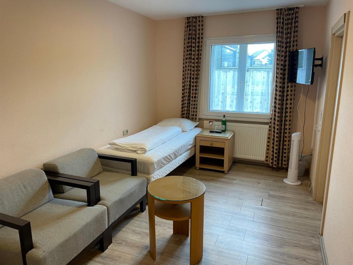 Relax Hotel-Ludwigshafen Экстерьер фото