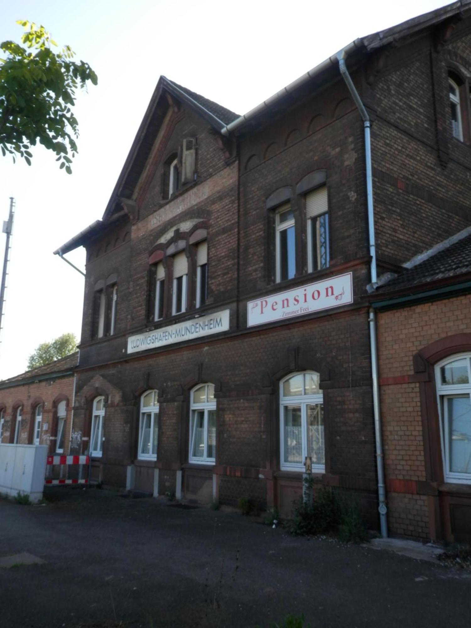 Relax Hotel-Ludwigshafen Экстерьер фото