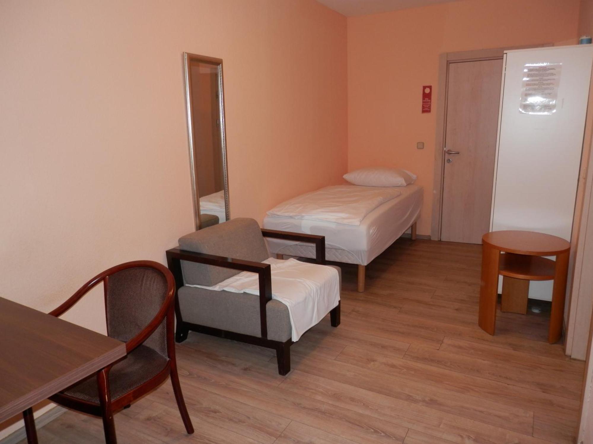 Relax Hotel-Ludwigshafen Экстерьер фото