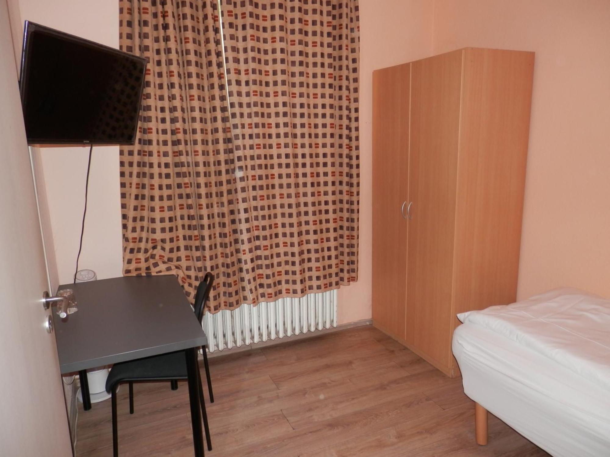 Relax Hotel-Ludwigshafen Экстерьер фото